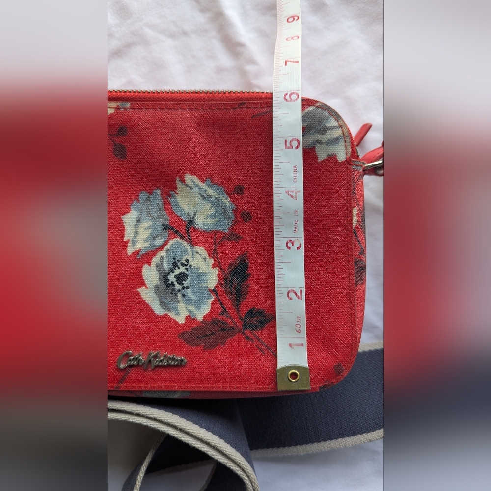 Cath Kidston Red Floral Crossbody Bag Wide Adjustable Strap - Picture 13 of 15